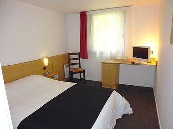 Hostellerie Des Enclos Guimiliau Eksteriør bilde